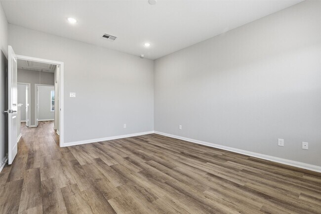 Foto del edificio - 209 Clark Rd