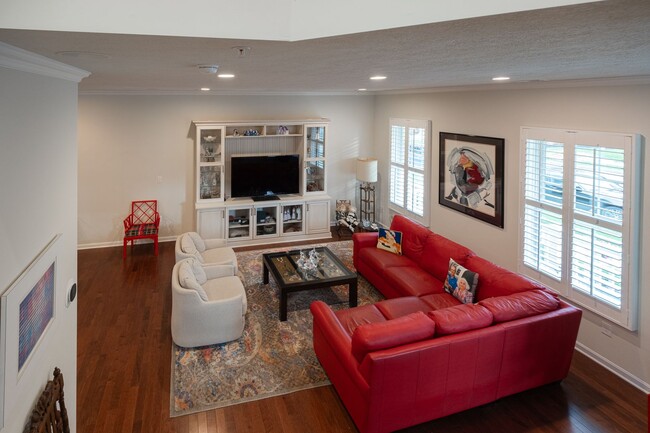 Foto del edificio - US OPEN Rental: Modernistic townhome close...