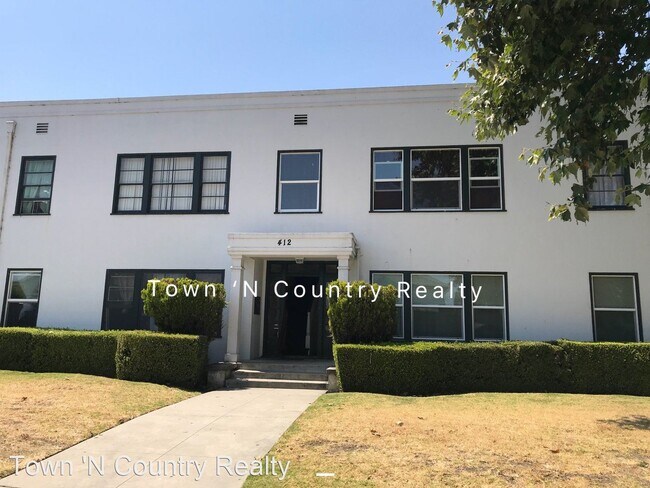 Building Photo - 412 Soledad St