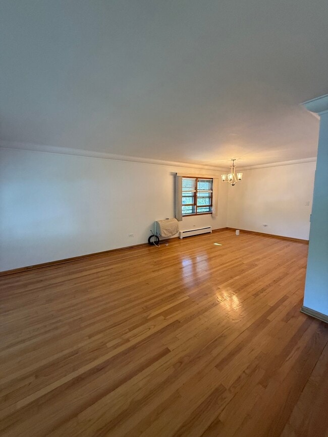 Building Photo - 4656 Washington St