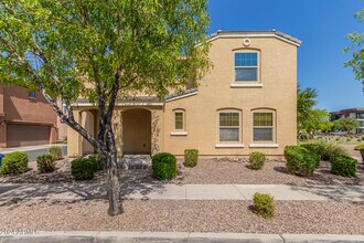 Building Photo - 2261 S Ponderosa Dr