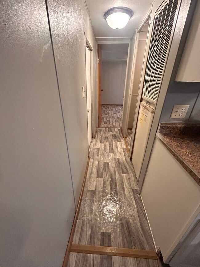 Foto del edificio - Rent To Own- 1 bed 1 Bath Mobile Home
