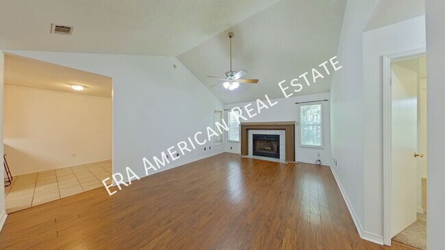 Foto del edificio - 412 Springate Ct