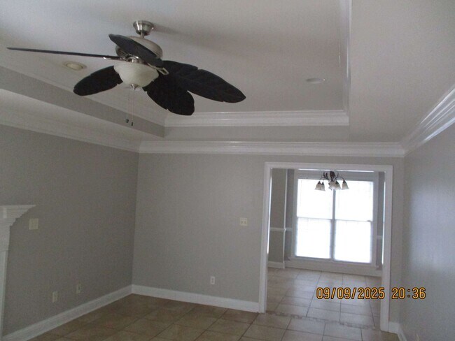 Building Photo - 3004 Ember Ct