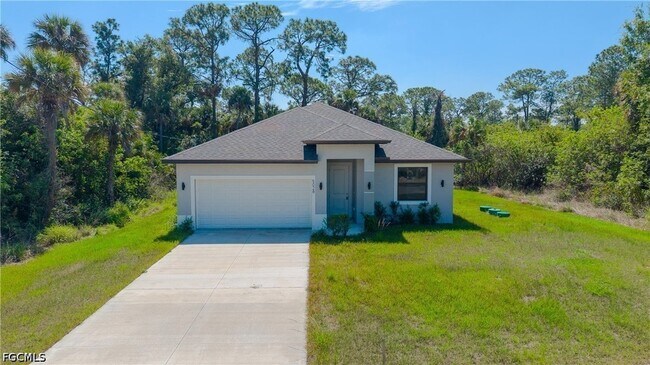 Building Photo - 5028 Tradewinds Cir