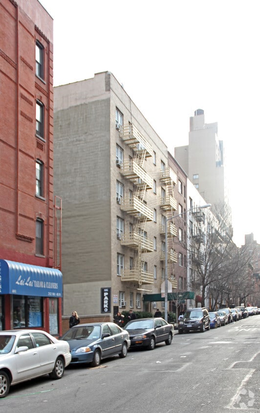 Foto principal - 411-415 E 83rd St