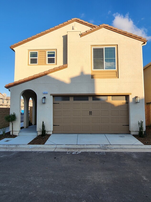 Primary Photo - 2019 Raphael Ln