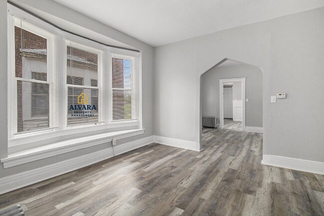 Foto del edificio - Chic City Living Meets Historic Charm in Detroit’s North Corktown OWNER SPECIAL- Water included (...