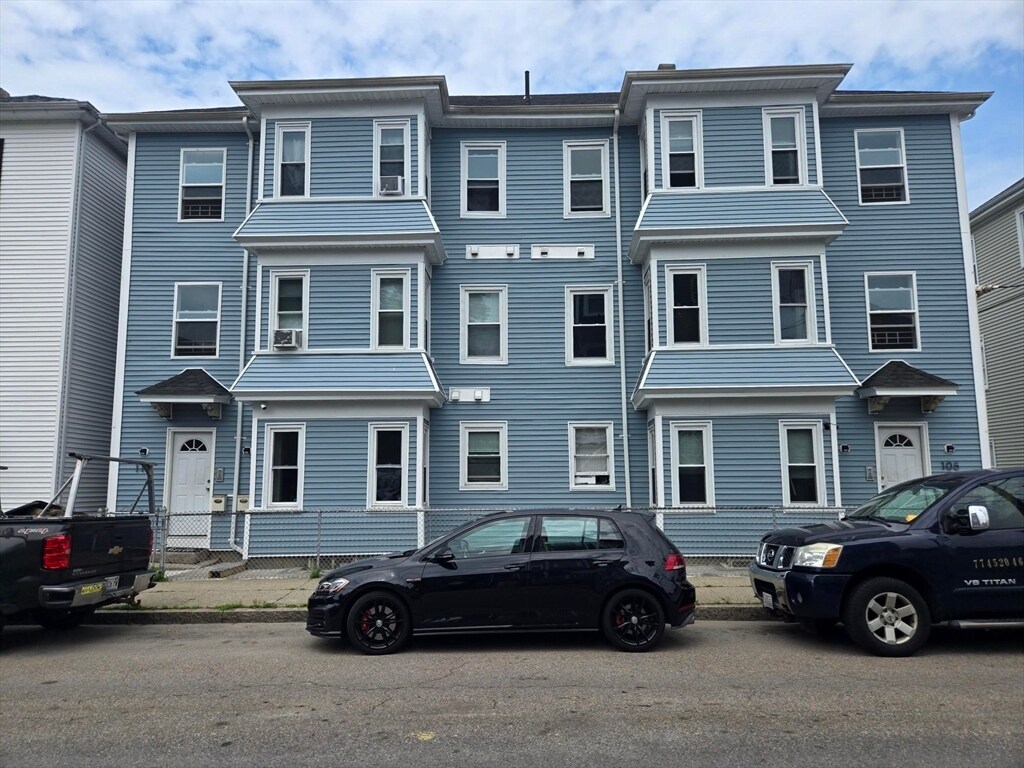 Primary Photo - 105 Thomas St