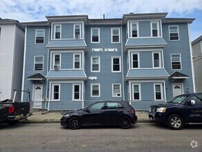 Building Photo - 105 Thomas St