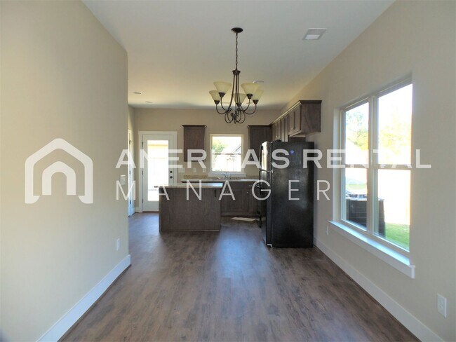 Foto del edificio - 6451 Cheshire Cove Dr