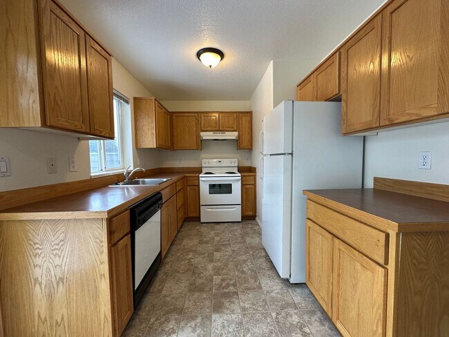 Foto del edificio - Cozy 2 Bed, 1.5 Bath Town Home!