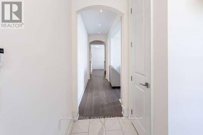 Photo du bâtiment - 9 Smallwood Rd