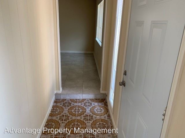 Building Photo - 4 br, 2 bath House - 3571 Daggett Rd.