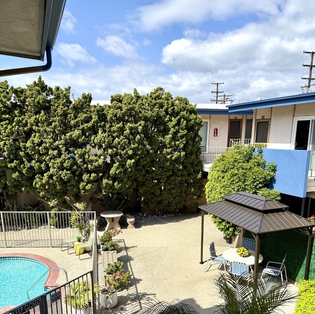 Building Photo - Ocean Villas Apartments
