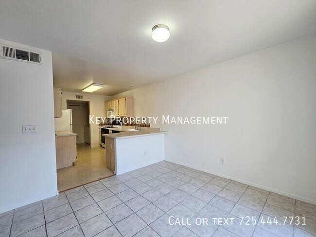 Building Photo - REMODELED 2 PRIMARY BEDROOM TOWNHOME IN GA...