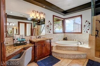 Building Photo - 1608 Liege Dr