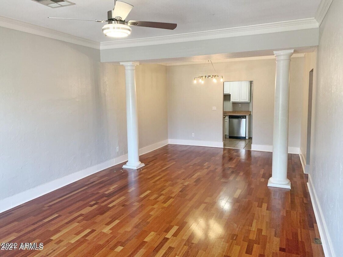 Foto principal - 136 N 11th Ave
