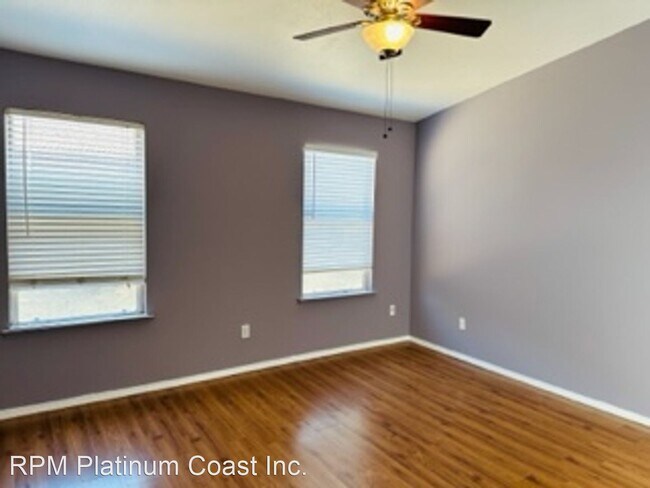 Foto del edificio - 3 br, 2 bath House - 5476 W. Pico Ave.