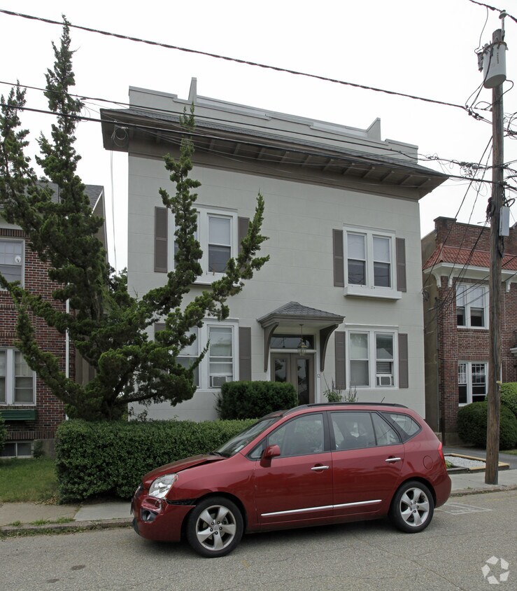 Foto del edificio - 12 Kirkwood Pl