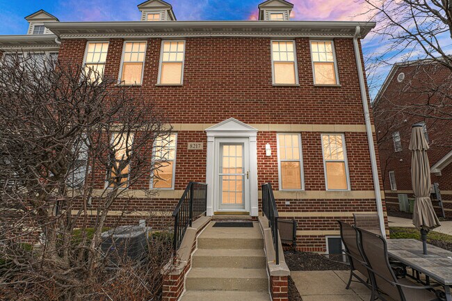 Foto del edificio - 8217 Lincoln Ave