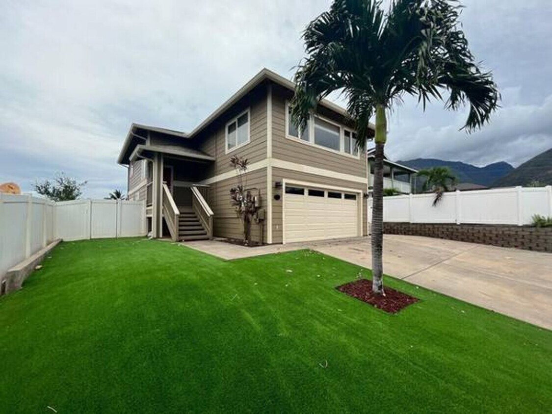 Primary Photo - Waikapu Gardens home