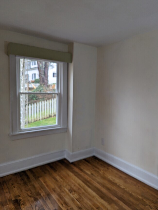 217 Mercer St Unit 1, Beckley, WV 25801 Apartments in Beckley, WV