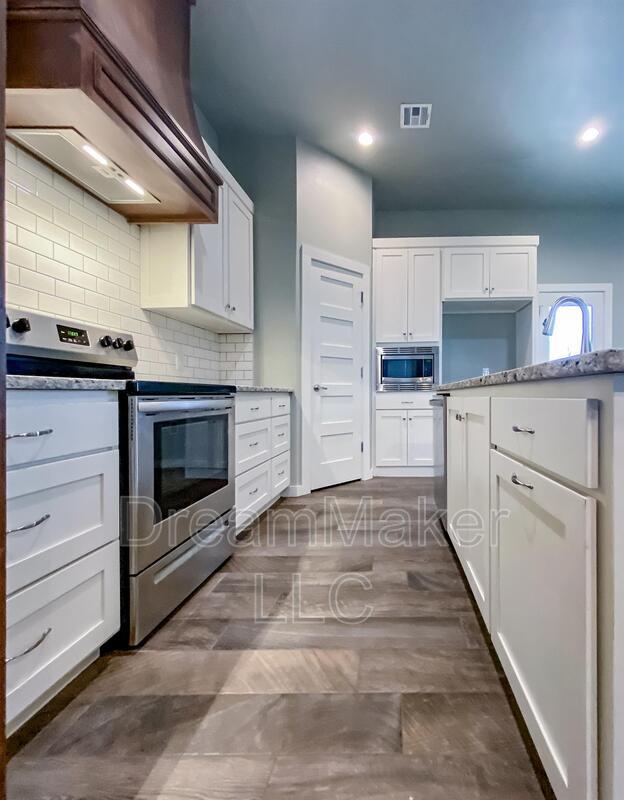 Building Photo - 5004 Magnolia Mdw Wy