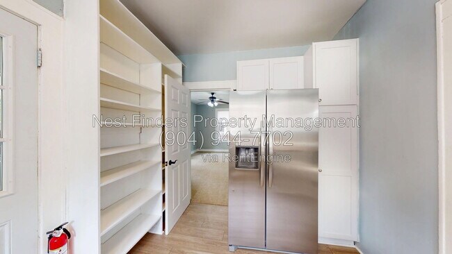 Foto del edificio - 2739 Herschel St