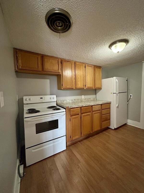 Foto del edificio - 3415 12th St