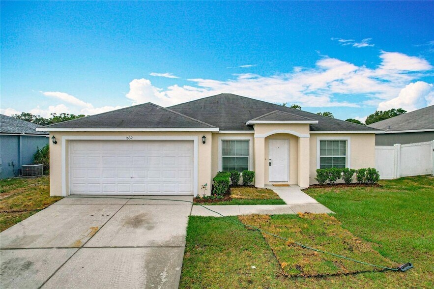 Foto principal - 1639 Saddlehorn Dr