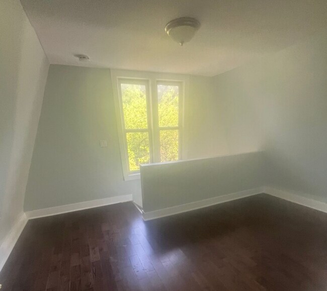 Foto del edificio - 150 N Clinton St