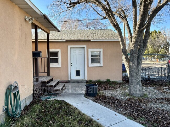 Foto del edificio - 385 Fir St