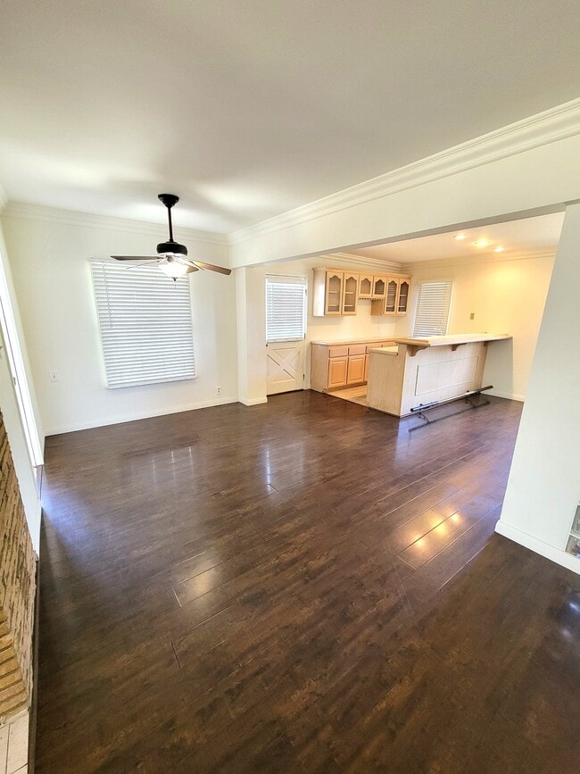 Building Photo - 224 Cabrillo Rd