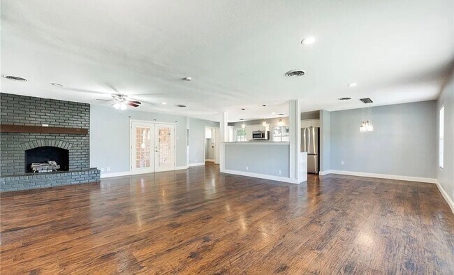 Foto del edificio - 3106 Hickory Rd
