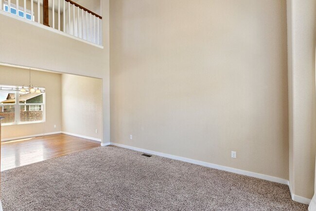 Building Photo - 10423 Abrams Dr