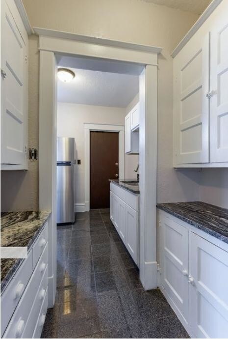 Building Photo - 2511 1st Avenue South, Unit 4