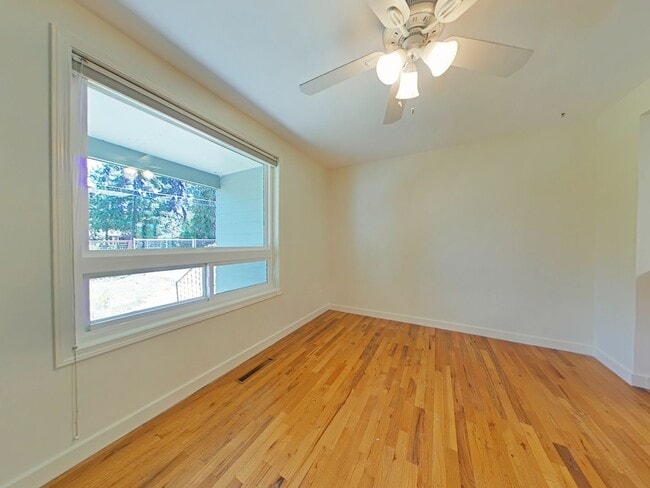 Foto del edificio - 2 Bedroom House ~ Albany ~ Pet Friendly