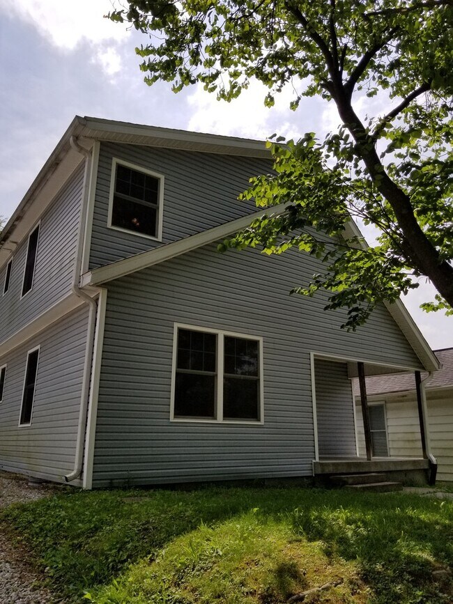 Building Photo - 1413 S Grant St