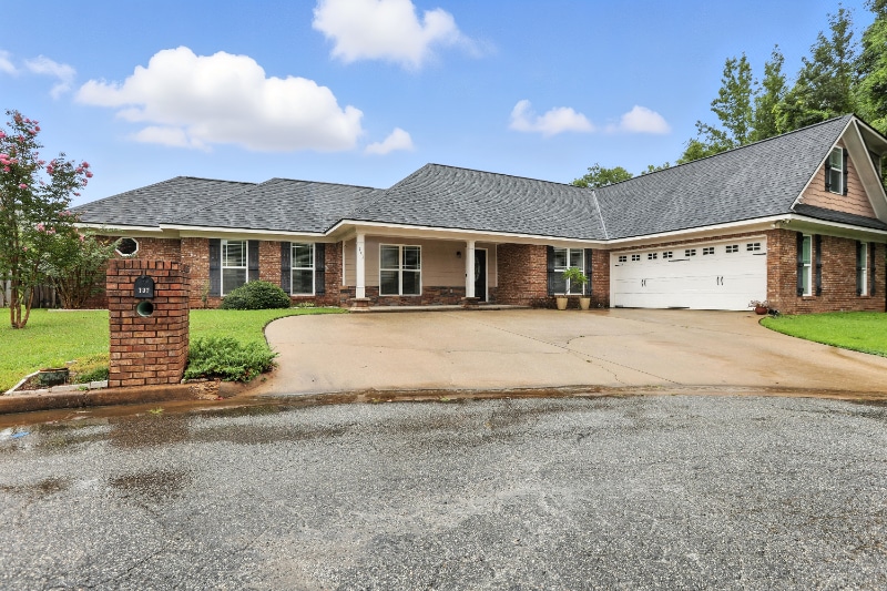 Foto principal - 131 Rock Ct