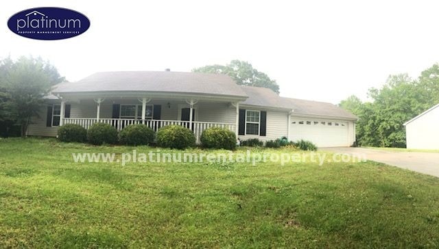 Building Photo - 61 Kinsington Ct