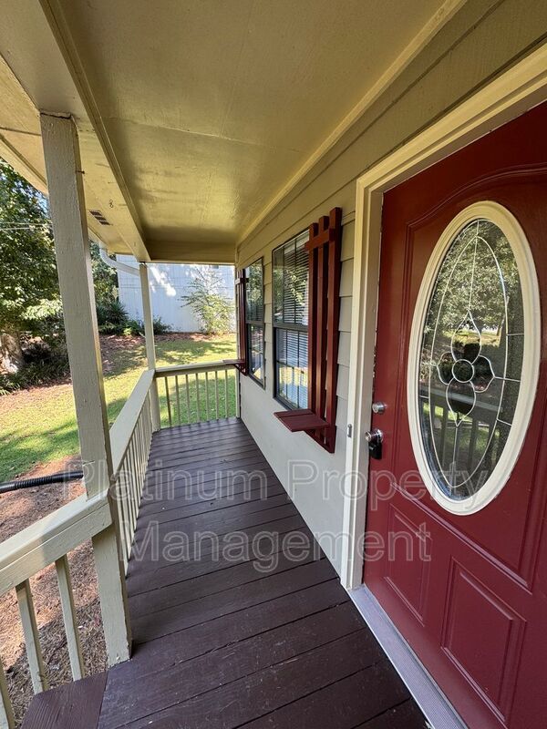Building Photo - 4096 Springlake Cir