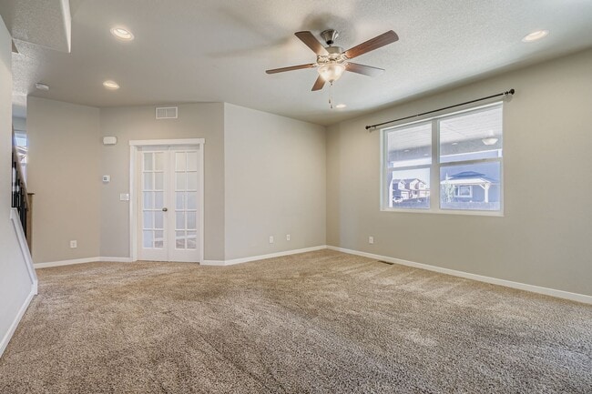 Foto del edificio - 8185 Sandsmere Dr