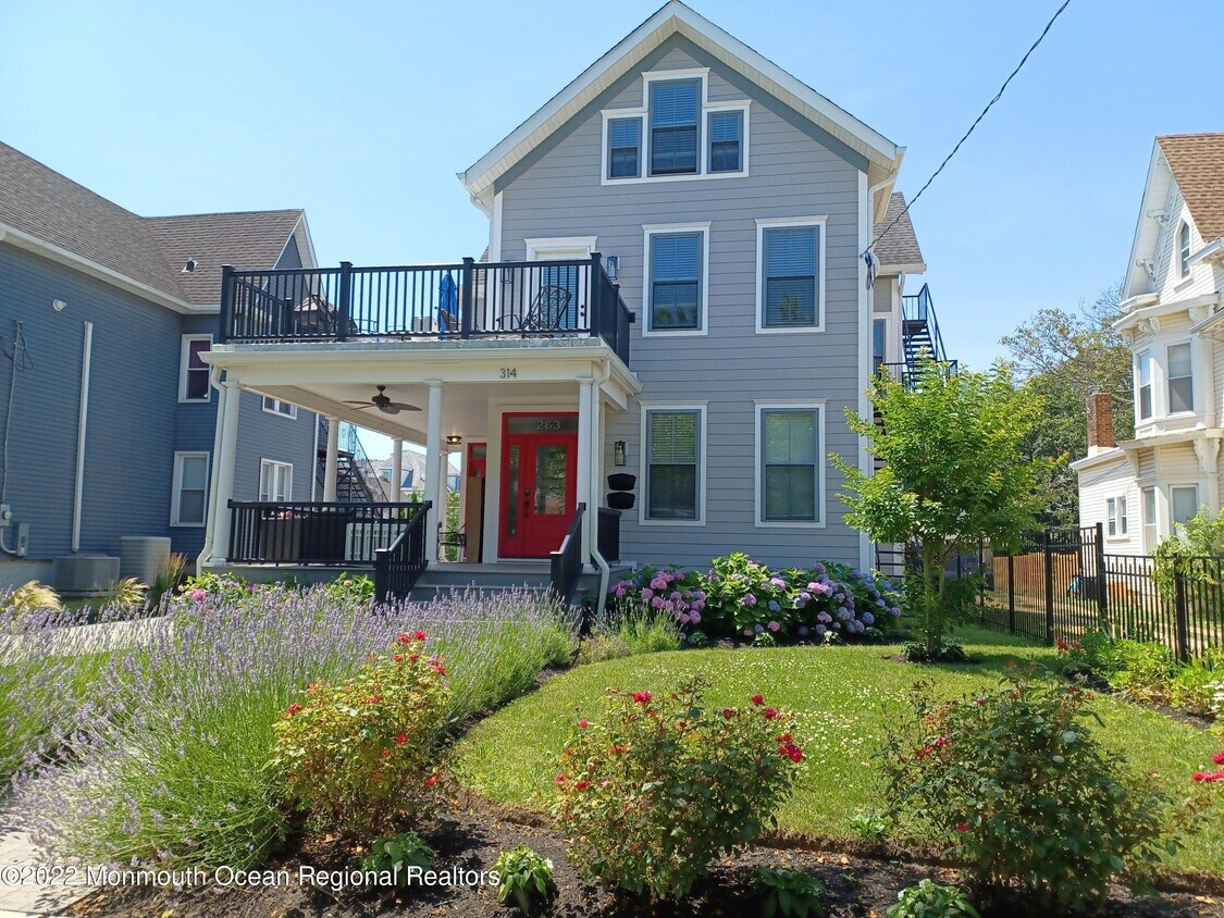 314 7th Ave, Asbury Park, NJ 07712 Townhome Rentals in Asbury Park NJ
