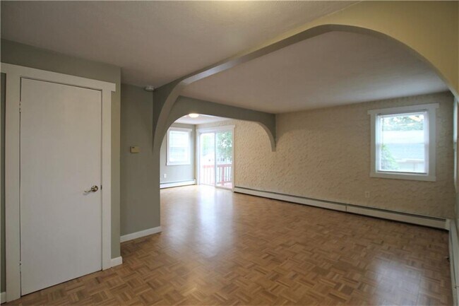 Building Photo - 41 Harmony Dr
