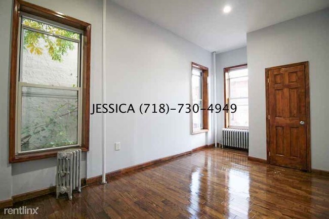 Building Photo - 861 Putnam Ave