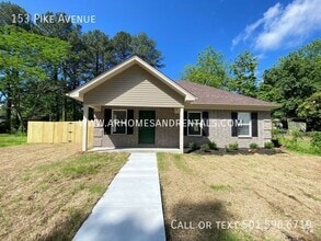 Building Photo - 153 Pike Ave
