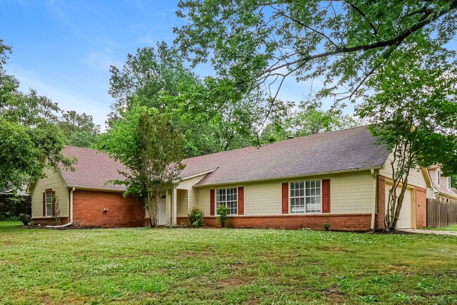 Building Photo - 7772 Stacey Dr