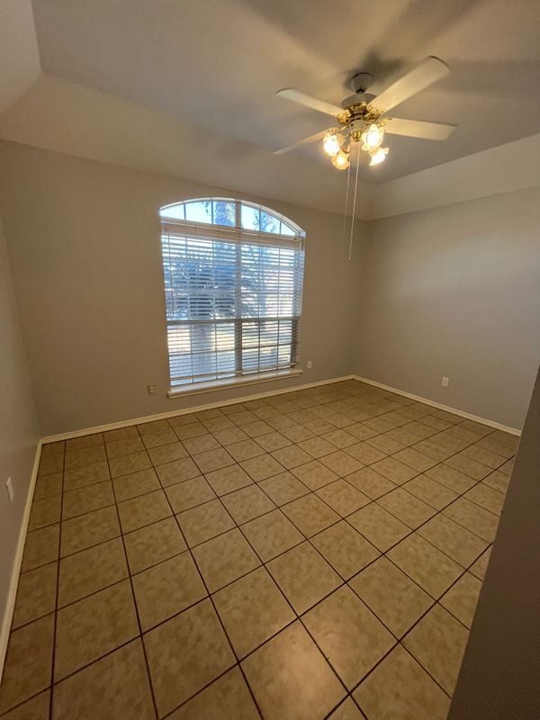 Building Photo - 804 N 47th St