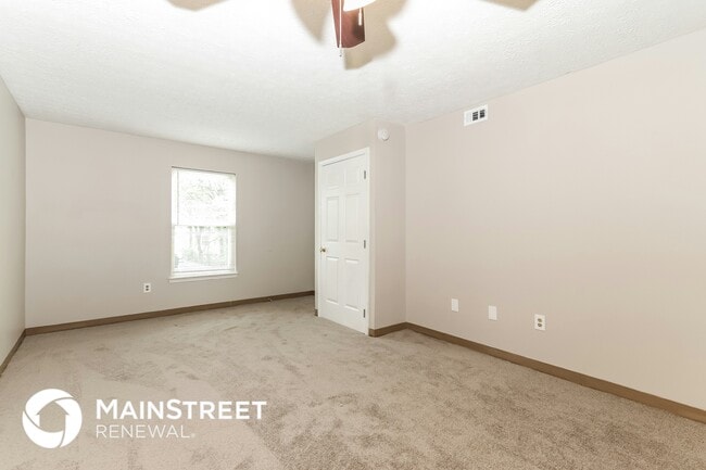 Building Photo - 2913 Dumesnil, Apt #3